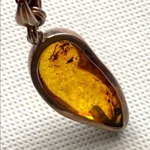 vTG sterling silver Baltic Amber pendant necklace